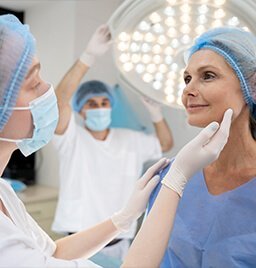 facelift-surgery-expertise